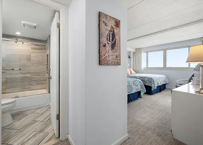 Family Friendly 16th Floor 2br Atlantis, Direct Oceanfront, Open Balcony, *
