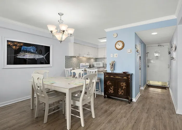 Family Friendly 16th Floor 2br Atlantis, Direct Oceanfront, Open Balcony, Apartment